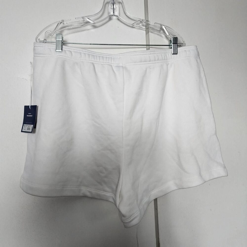 Roller-rabbit Women's White Shorts - Picture 3 of 7